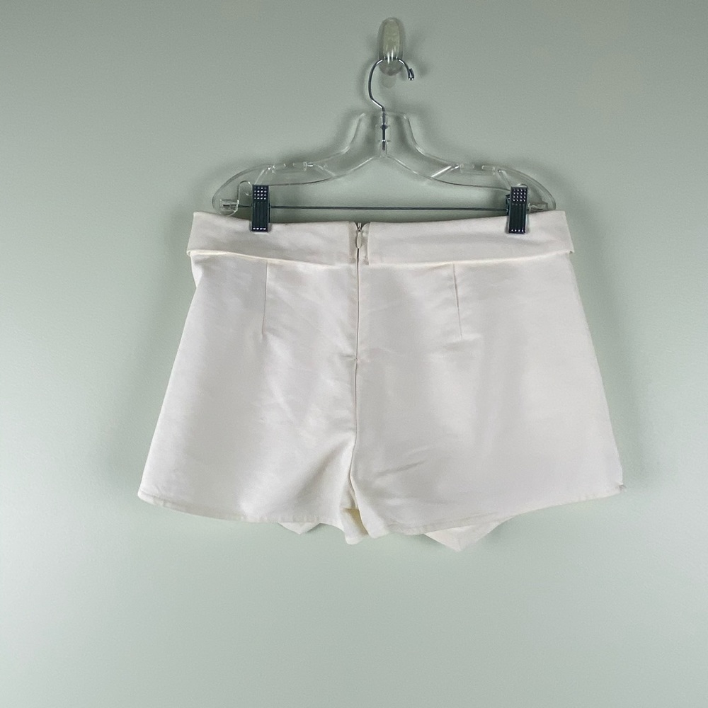 Zara shorts - Picture 2 of 3